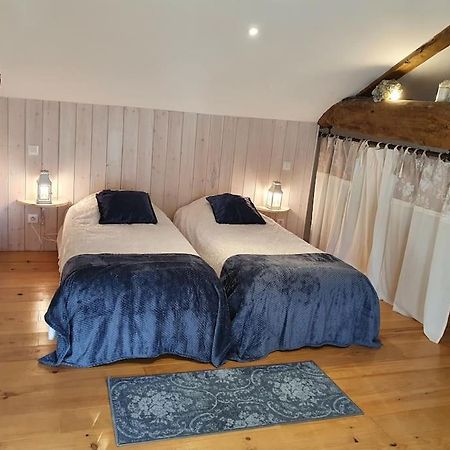 Gite Spacieux - 3 Chambres - Calme Et Charmant Cubnezais Экстерьер фото